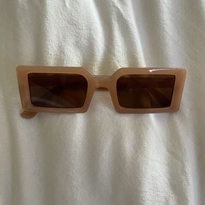 Rectangular shaped sunglasses